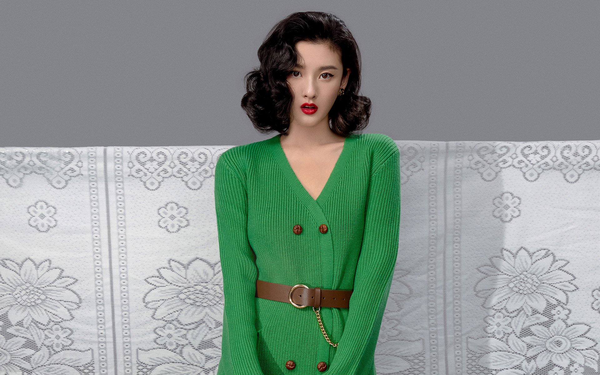 新王加冕夜,文班亚马一夫当关,绿军铁骑踏破雷霆