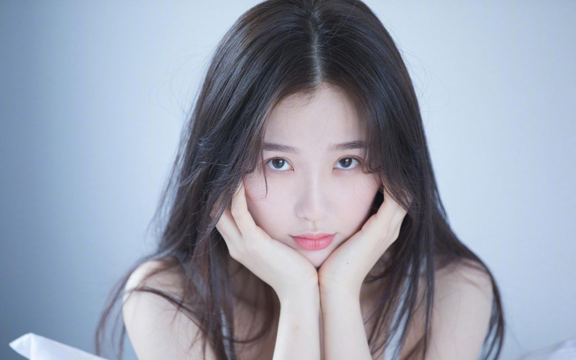 爱游戏娱乐-逆光绝杀！被遗忘的皮克，在卡塔尔人集体晕厥时扶住了神话的墙