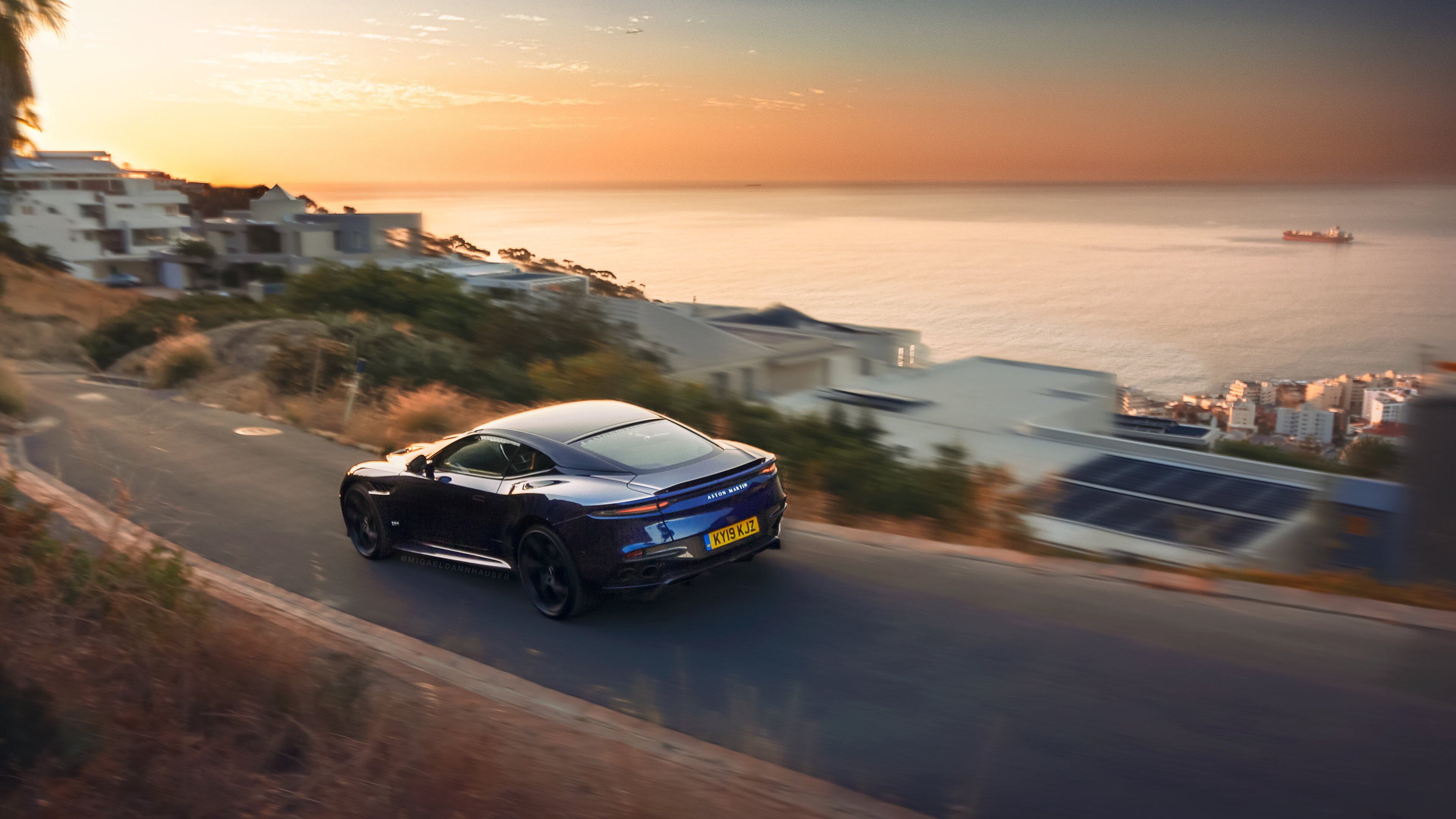 爱游戏官方-黄蜂带走独行侠，浓眉在欧冠半决赛接管比赛，数字时代如何消融体育的物理边界？