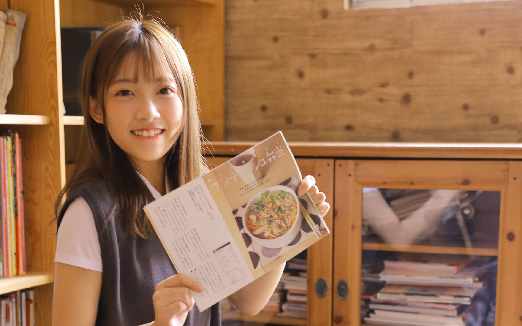 橘色闪电撕裂红黑军团,奥斯梅恩一锤定音成就荷兰制造奇迹